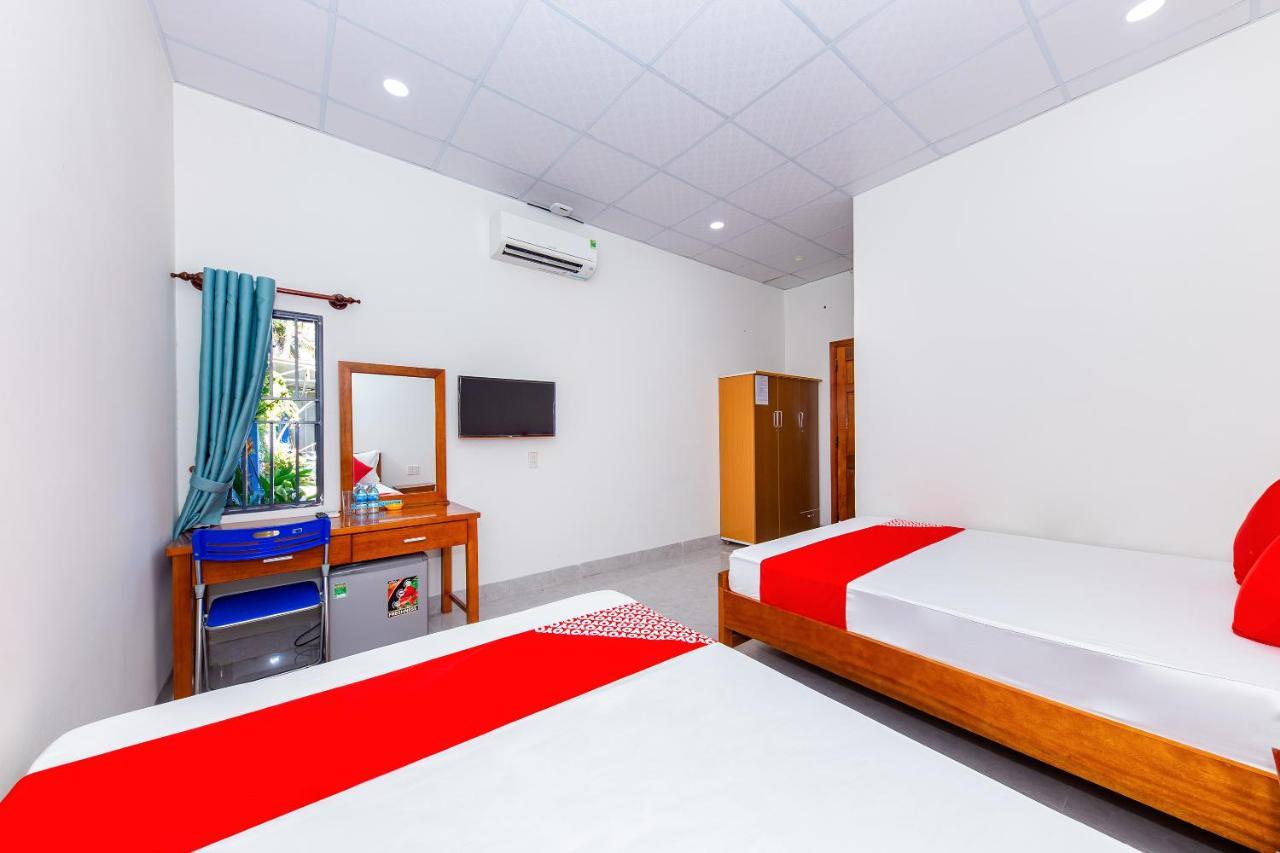 Minh Duc Guest House Нячанг Екстер'єр фото